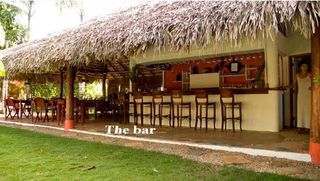 Hotel-La-Tortuga-Bar